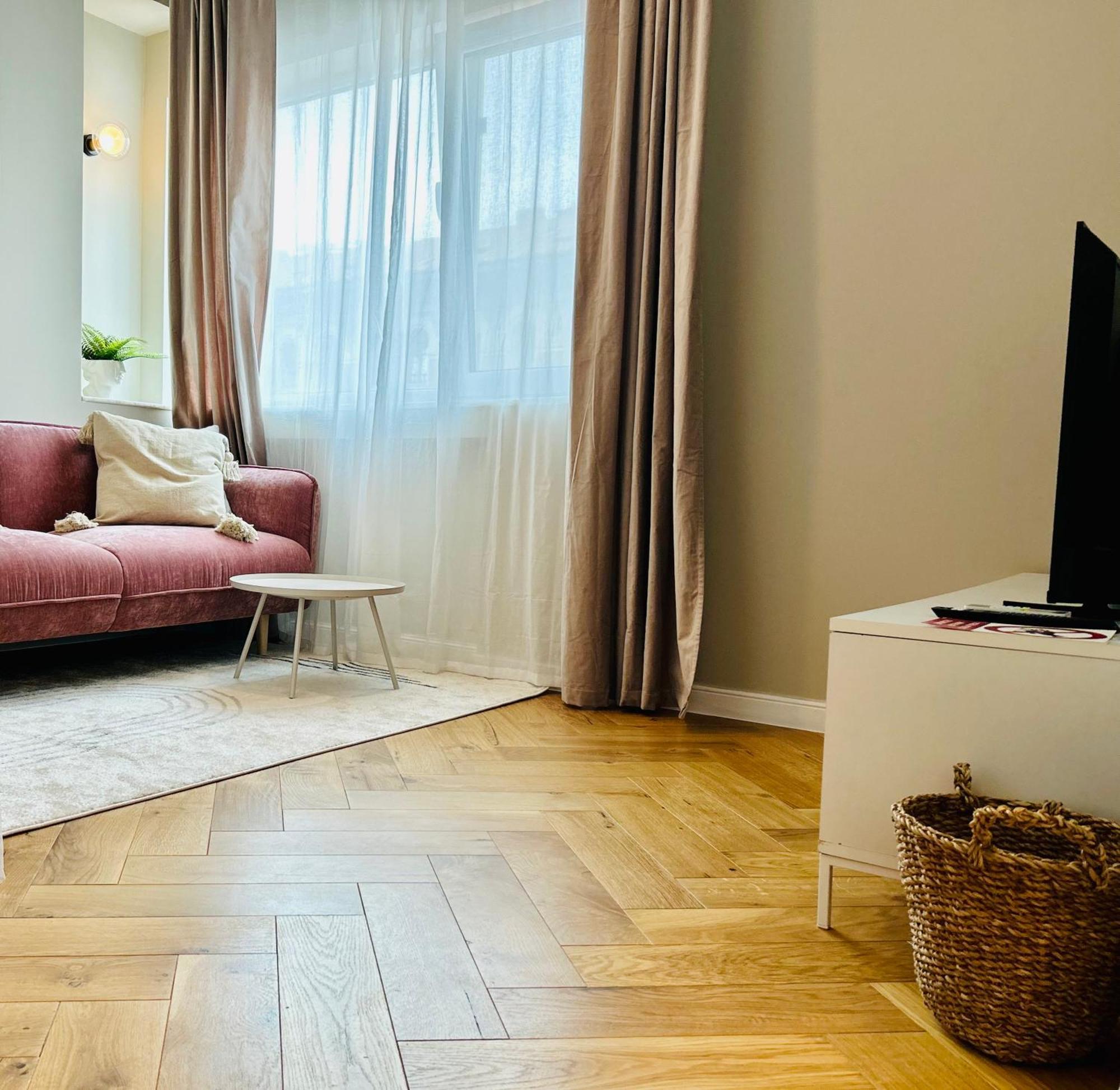 Ultracentral Lux Boutique 1Br Ap Near Subway Bukareszt Zewnętrze zdjęcie